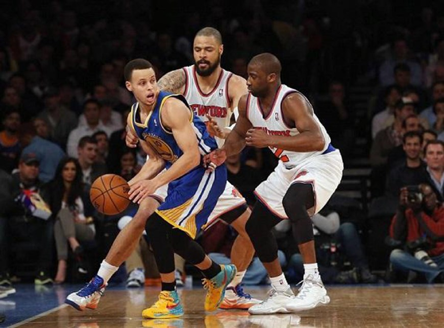 两翼突破配 两翼突破配