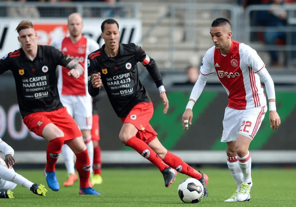 其中一位以 其中一位以